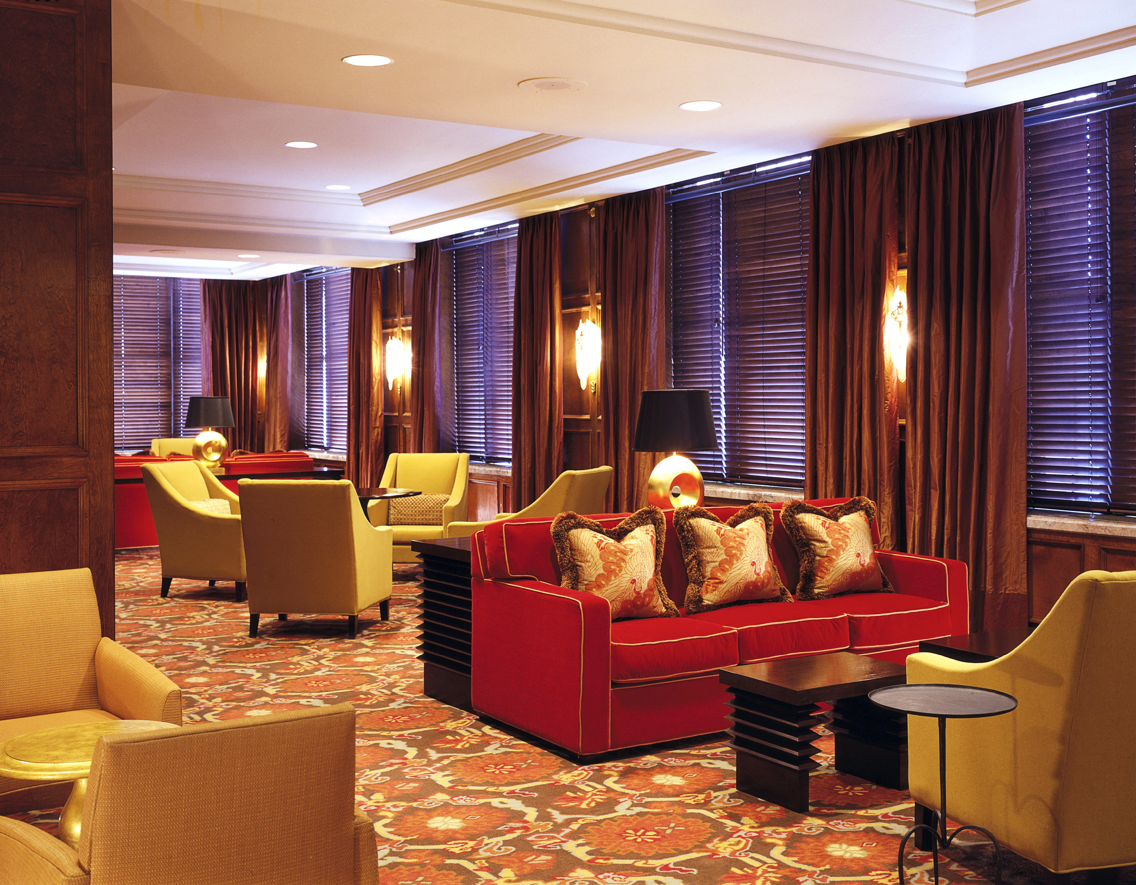 Mezzanine lounge design